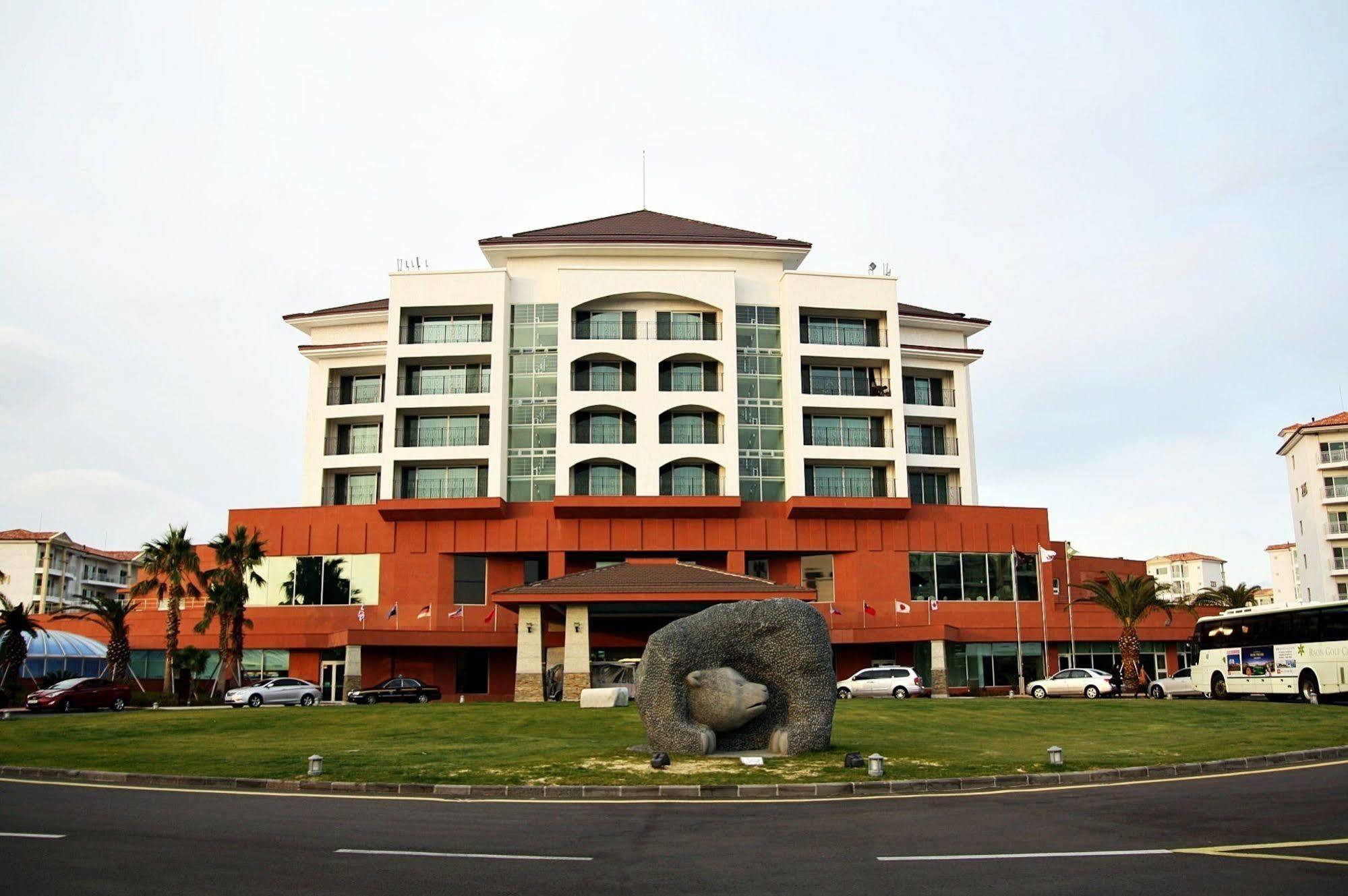Raon Hotel & Resort Csedzsu Kültér fotó