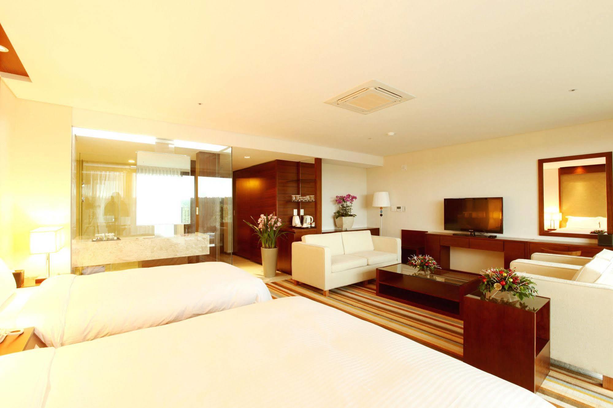 Raon Hotel & Resort Csedzsu Kültér fotó
