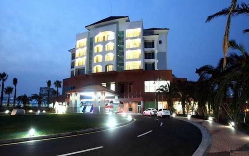 Raon Hotel & Resort Csedzsu Kültér fotó